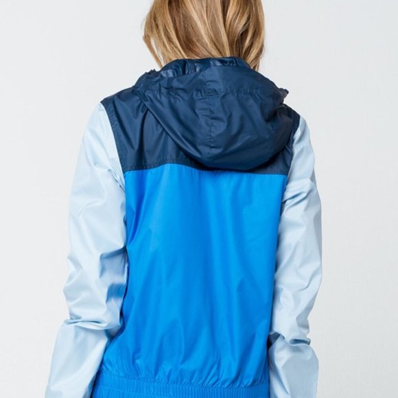 THE NORTH FACE Cyclone Packable Women's Windbreaker Jacket, Excellent Condition - Picture 12 of 12